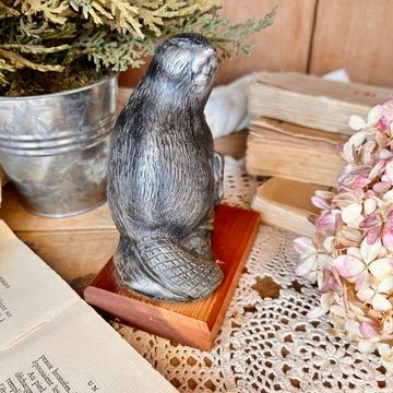 Decorative beaver