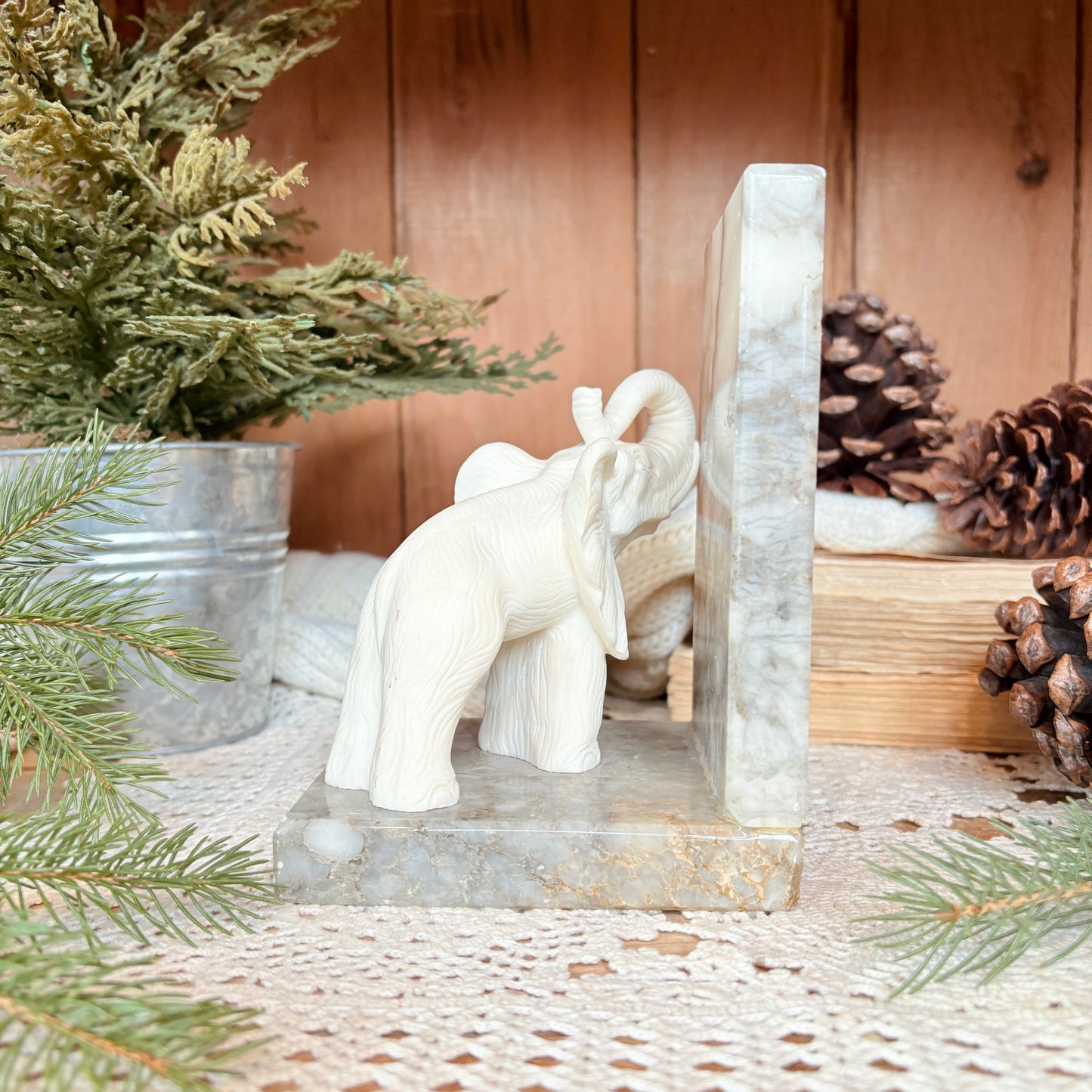 Appui-livre éléphant (solo)