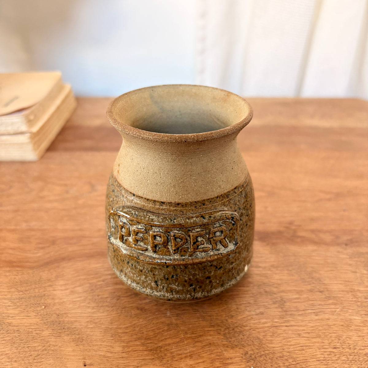 Pot à épices en grès - Poivre