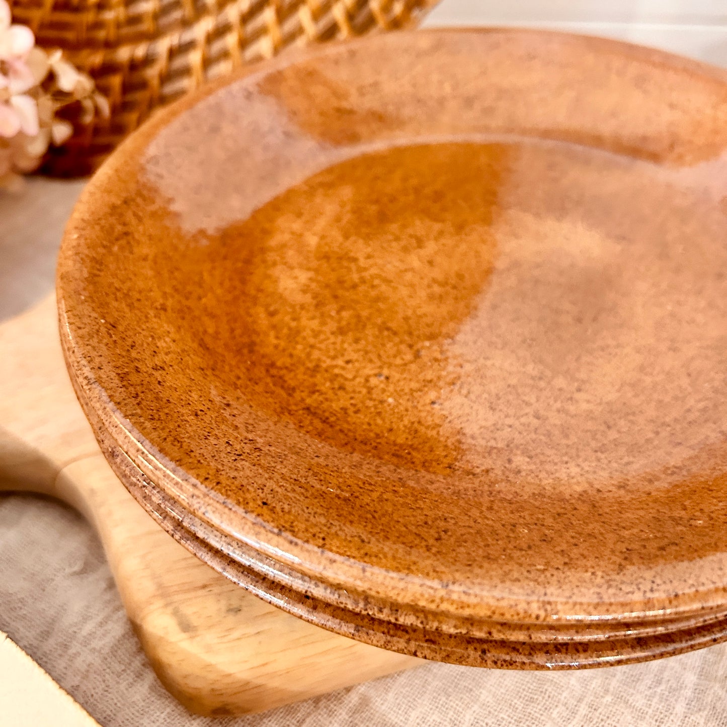 Stoneware dessert plate