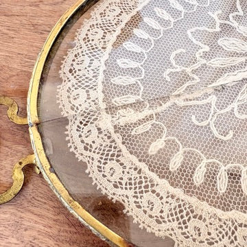 Plateau verre te dentelle