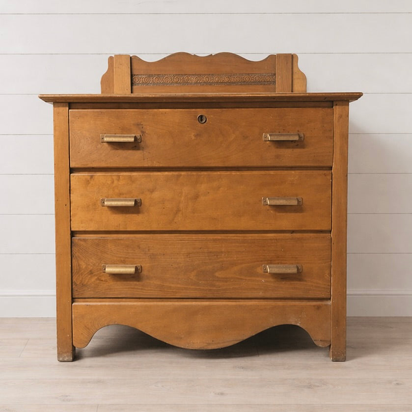 3 drawer chest of drawers