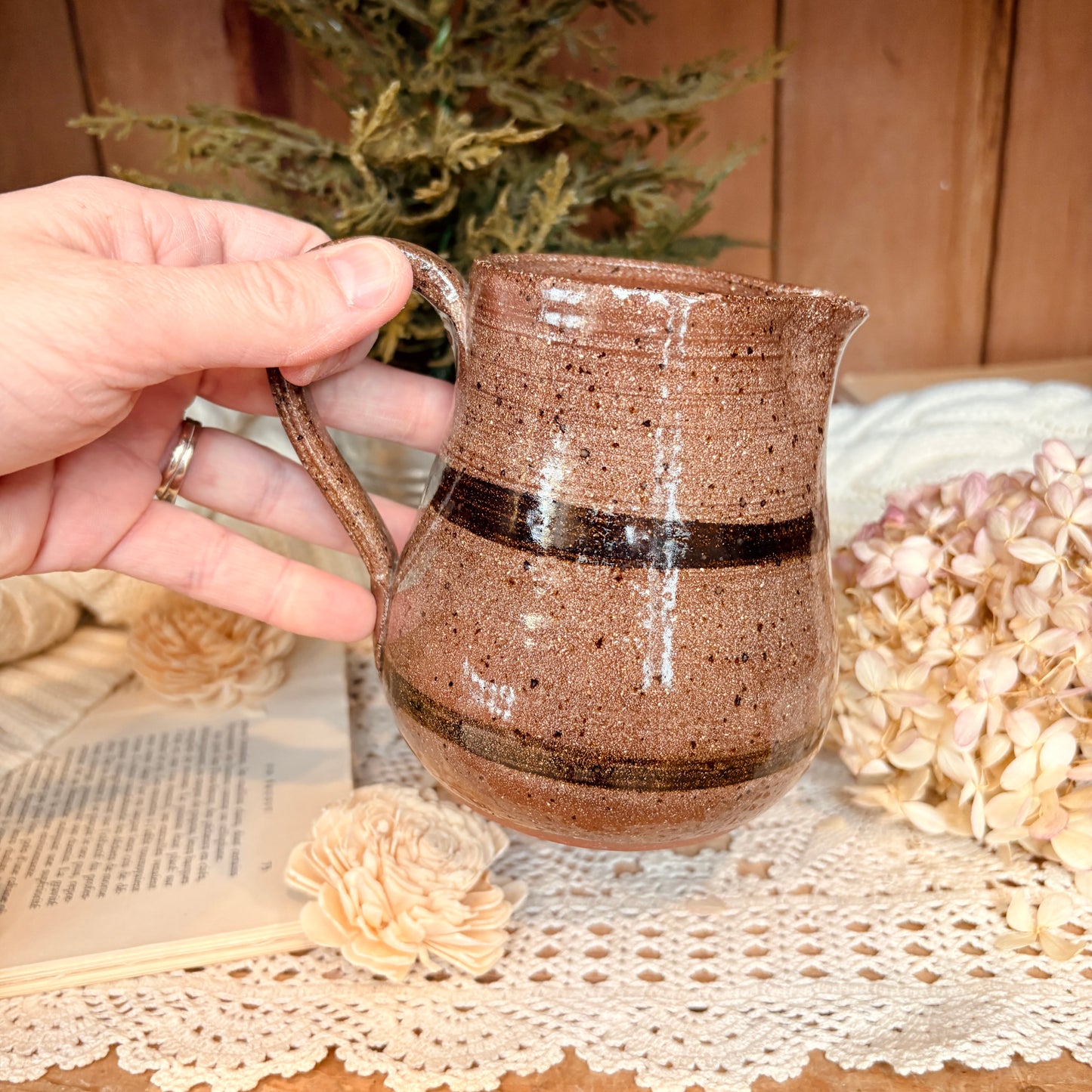 Petit pichet artisanal