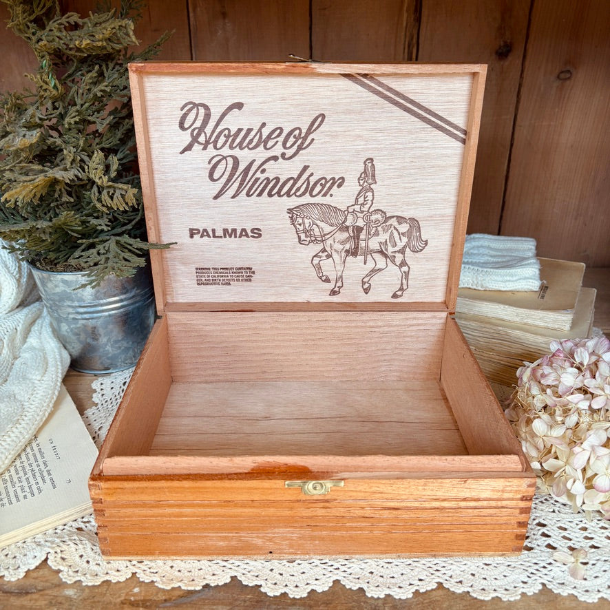 Wooden chest - eagle