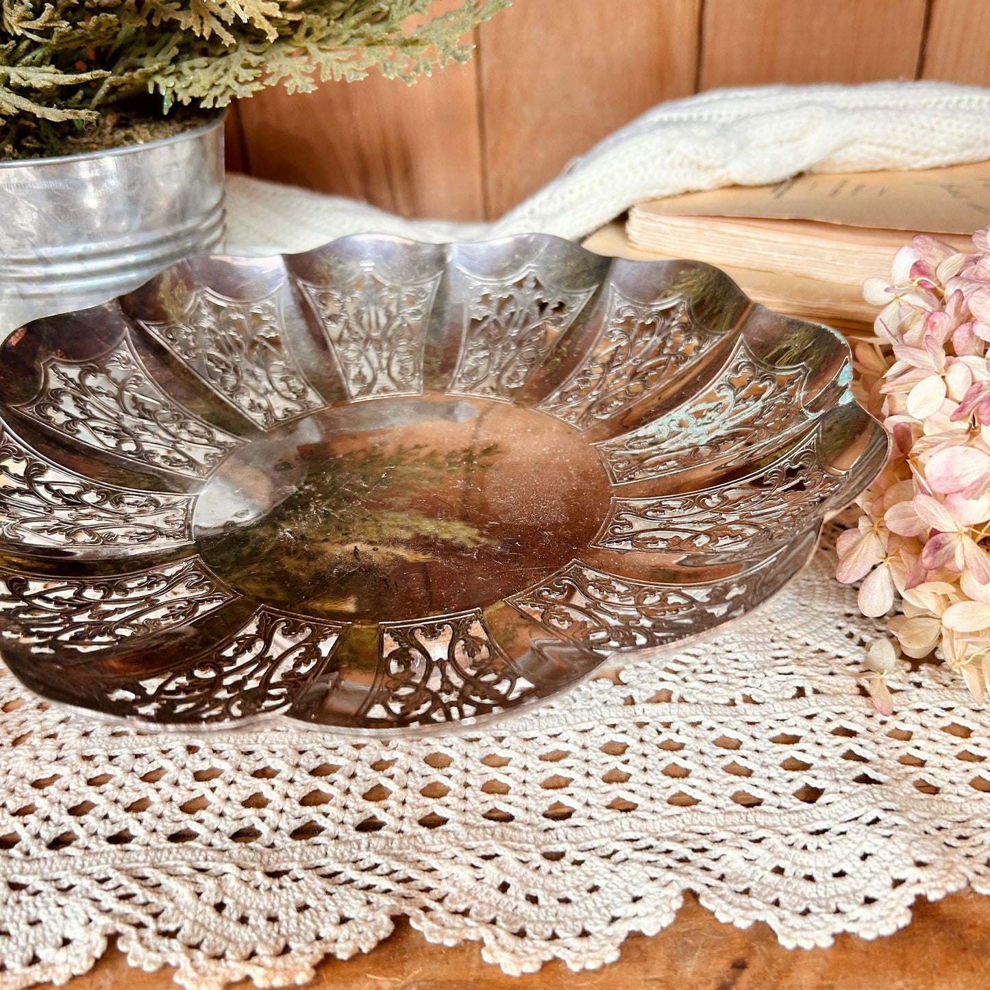 Bowl on foot - silver plated