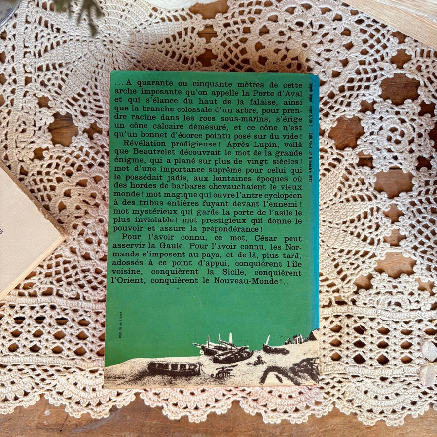 Book - The Hollow Needle