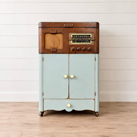 Meuble-radio vintage avec rangement