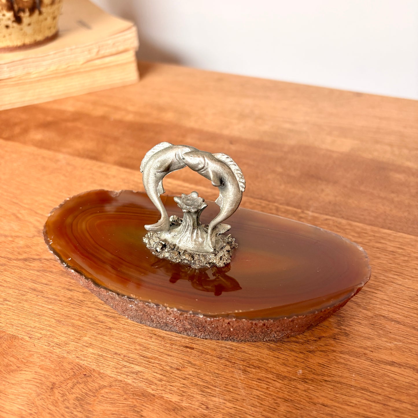 Truites amoureuses sur agate