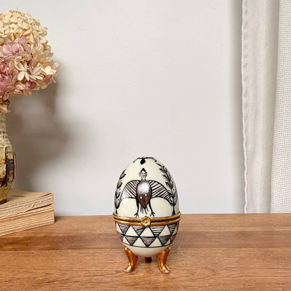 Coffret oeuf en porcelaine