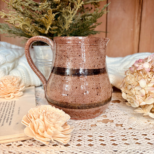 Petit pichet artisanal