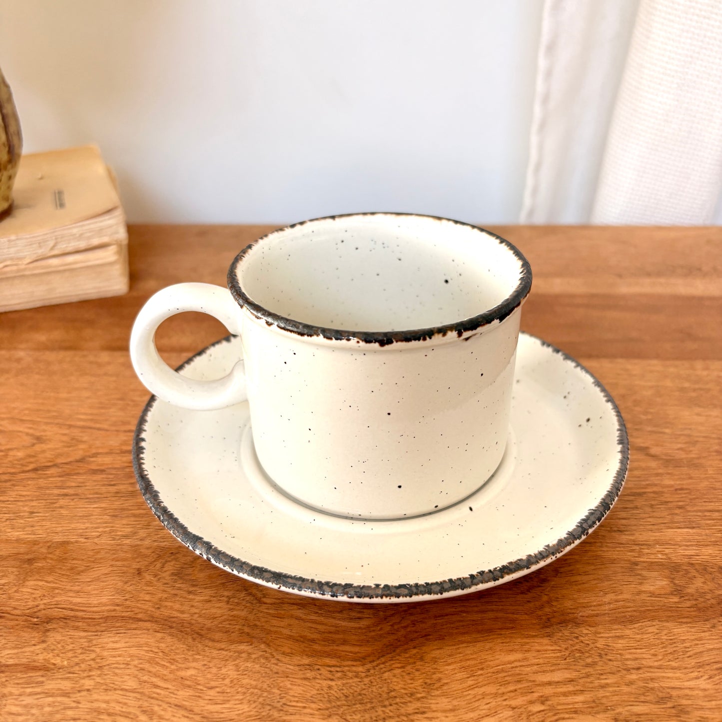 Tasse et soucoupe Midwinter