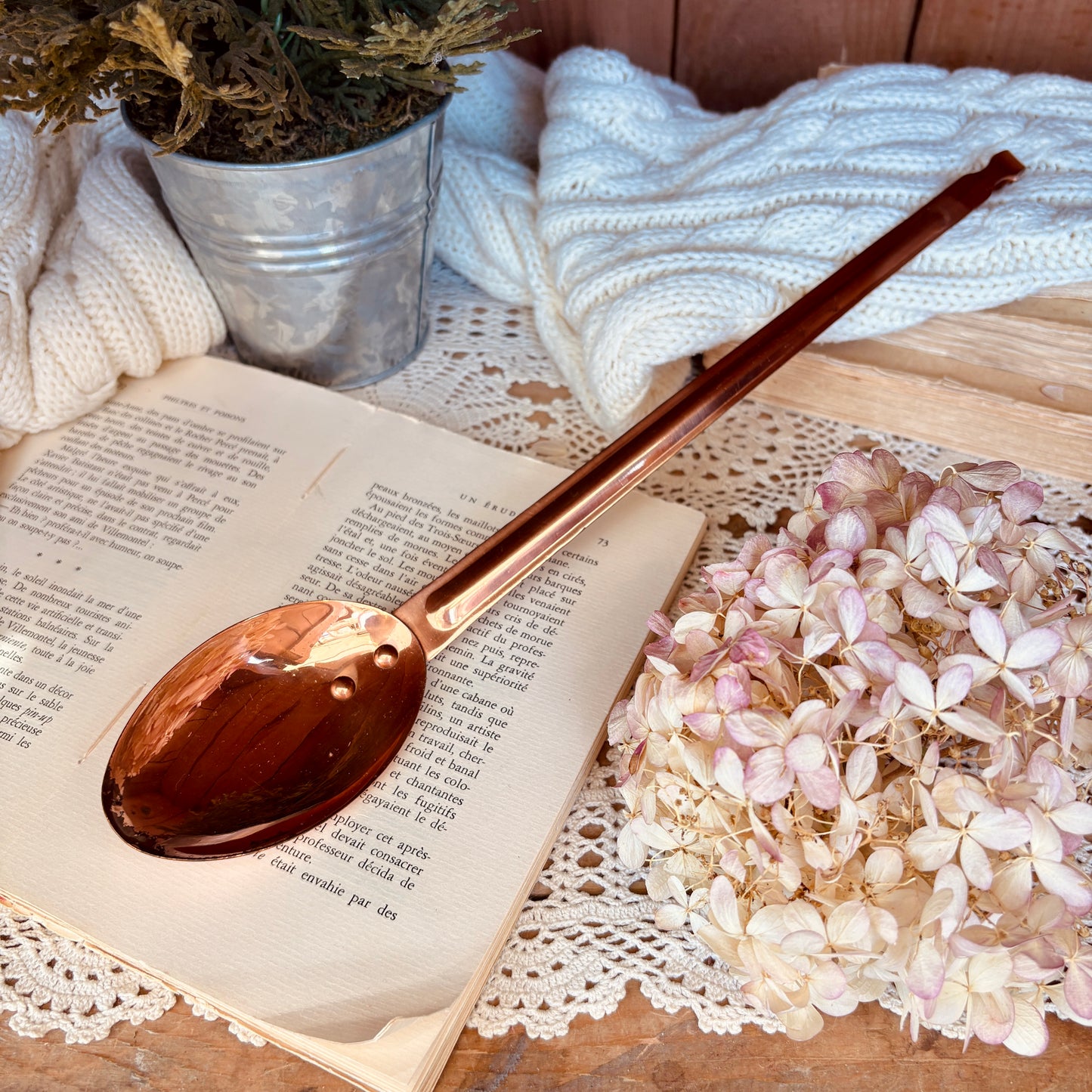 Grande cuillère en cuivre