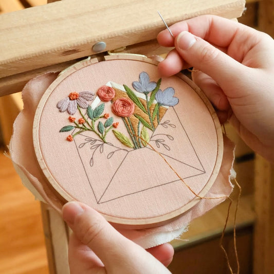 DIY embroidery set - Green greenhouse