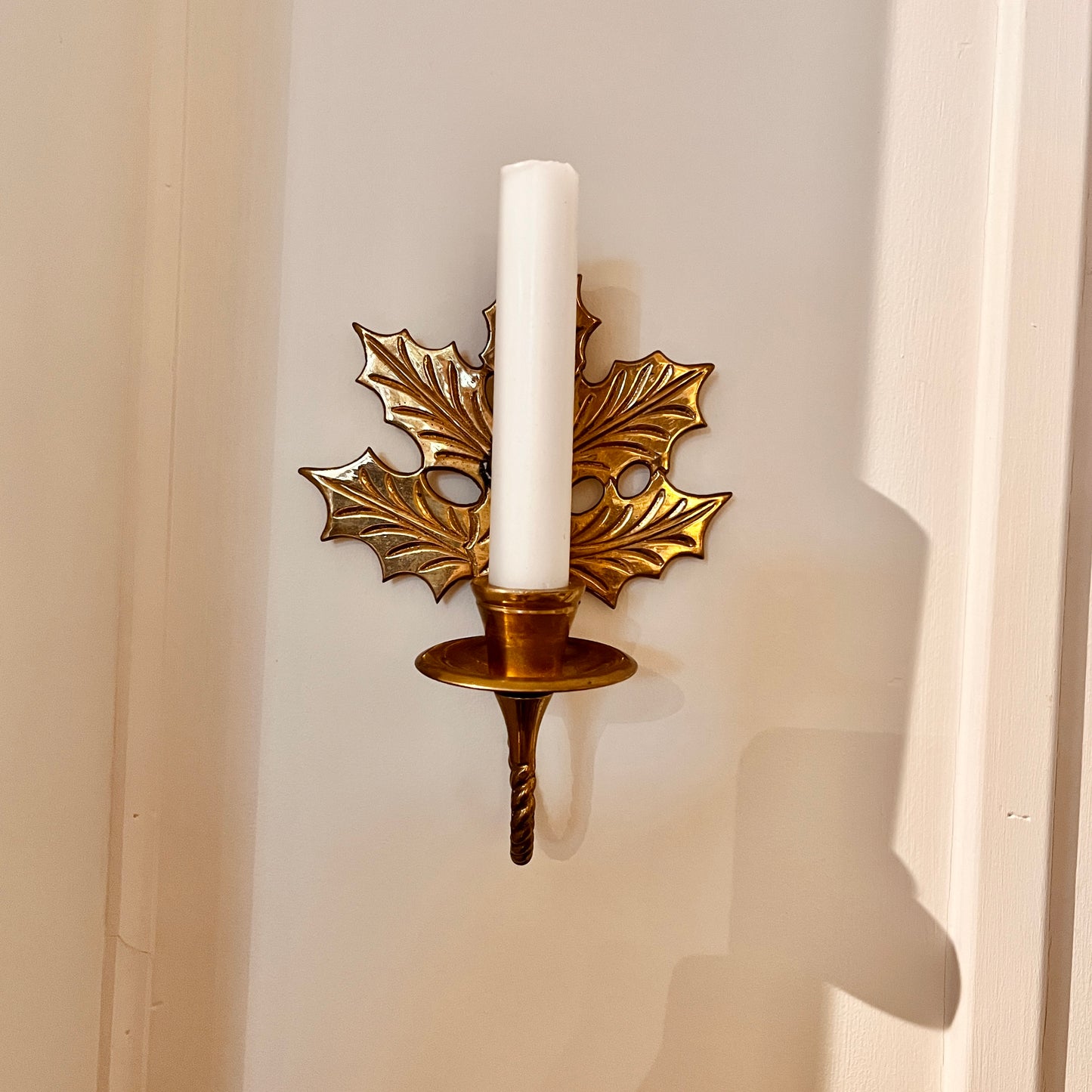Brass wall candle holder - Holly