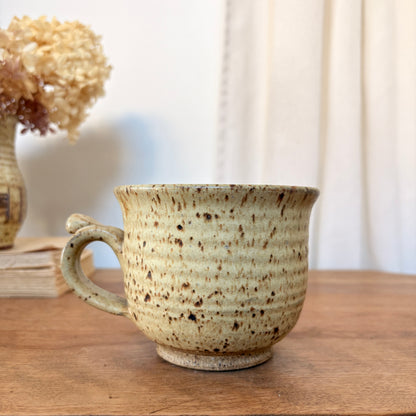 Tasse artisanale en grès
