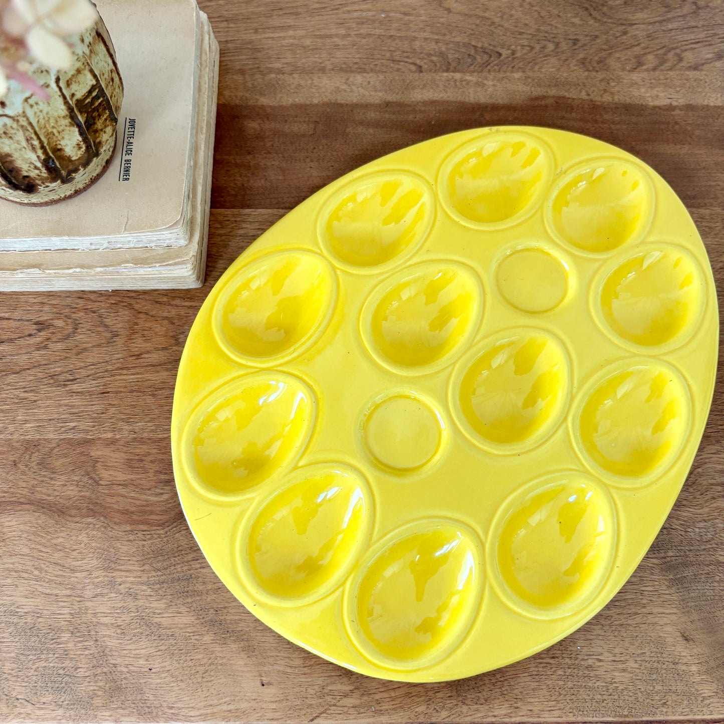 Plateau à oeuf en céramique
