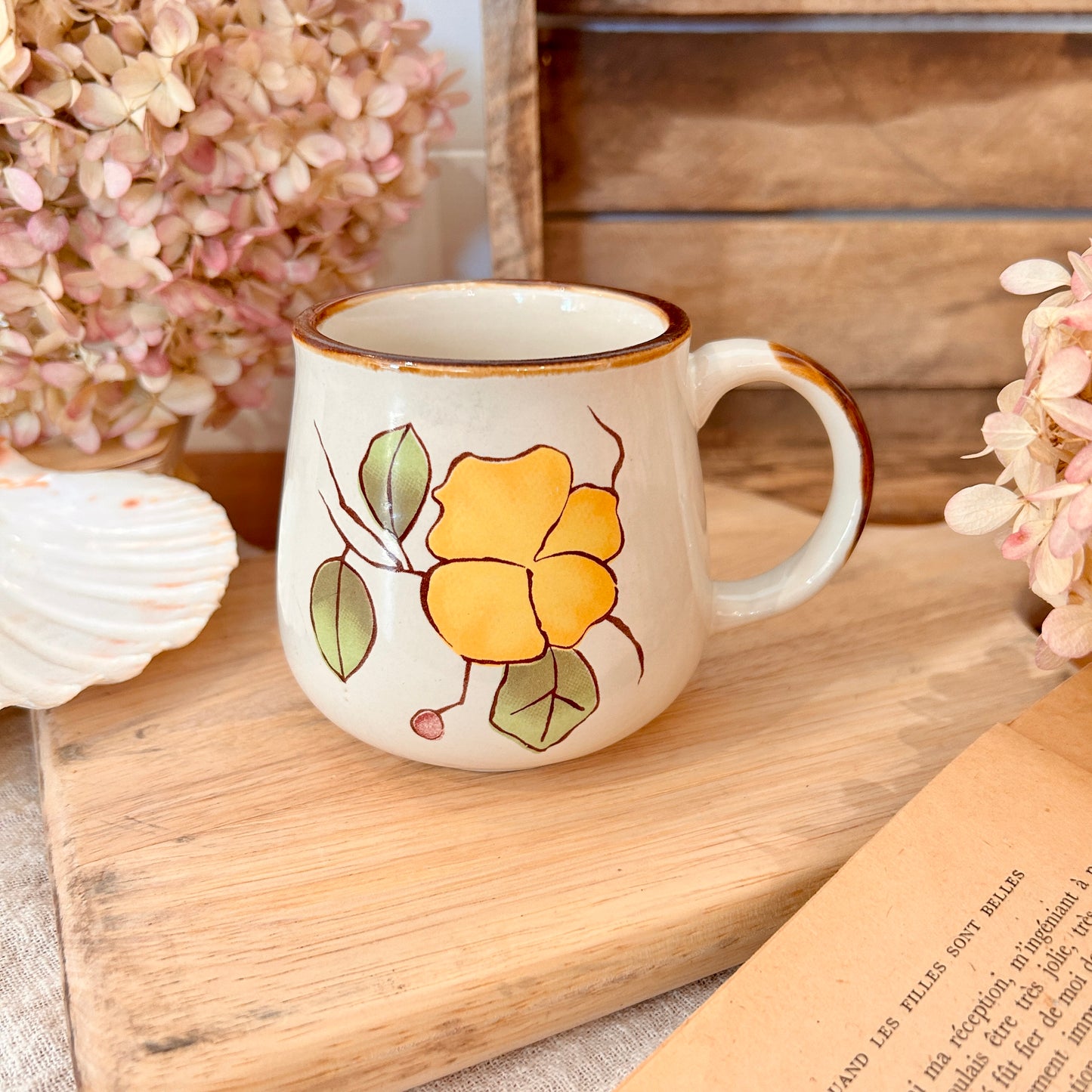 Floral cup