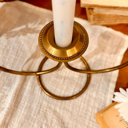 Three-branch candlestick