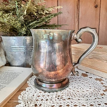 Tasse en argent plaqué