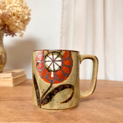 tasse fleurs rétro