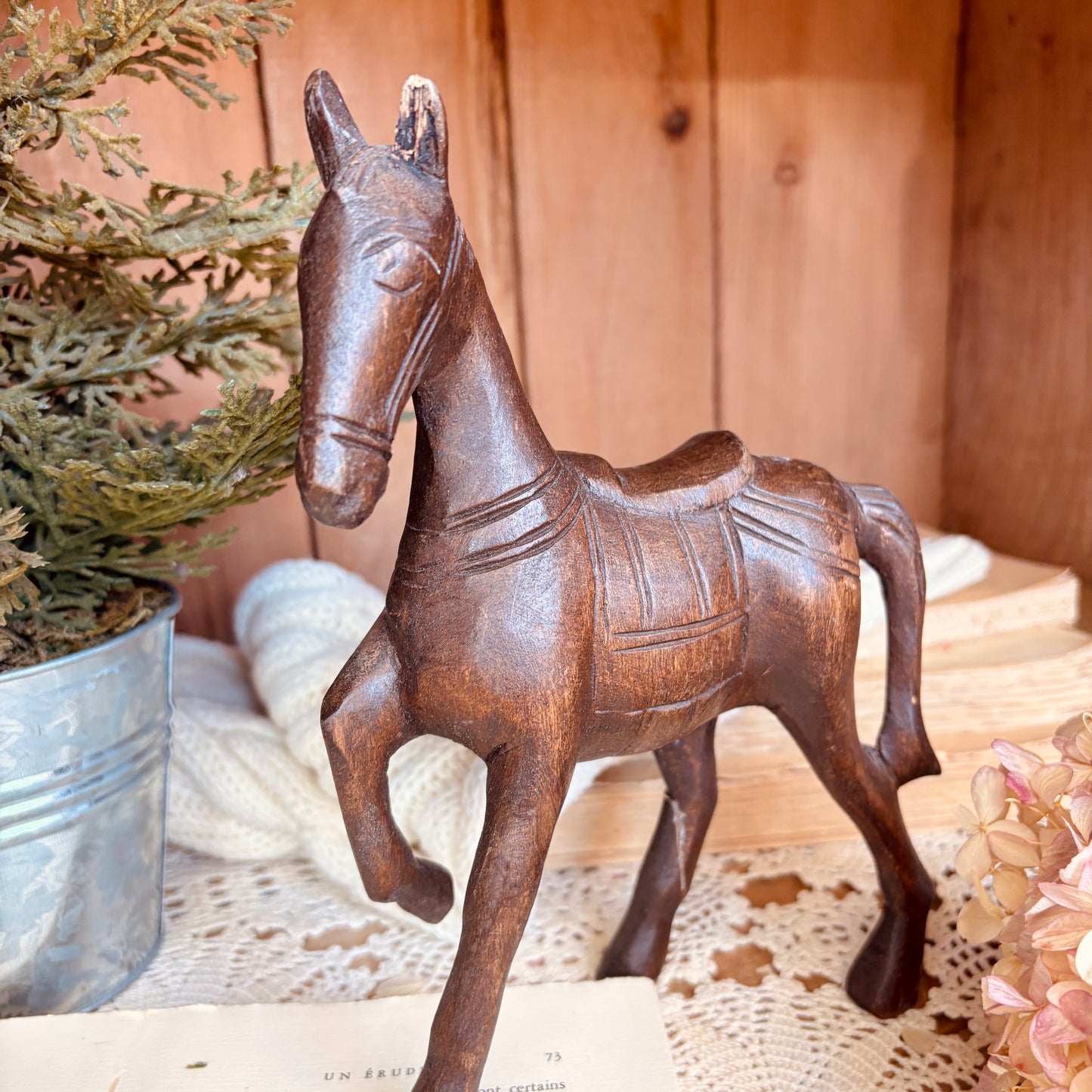 Cheval décoratif en bois