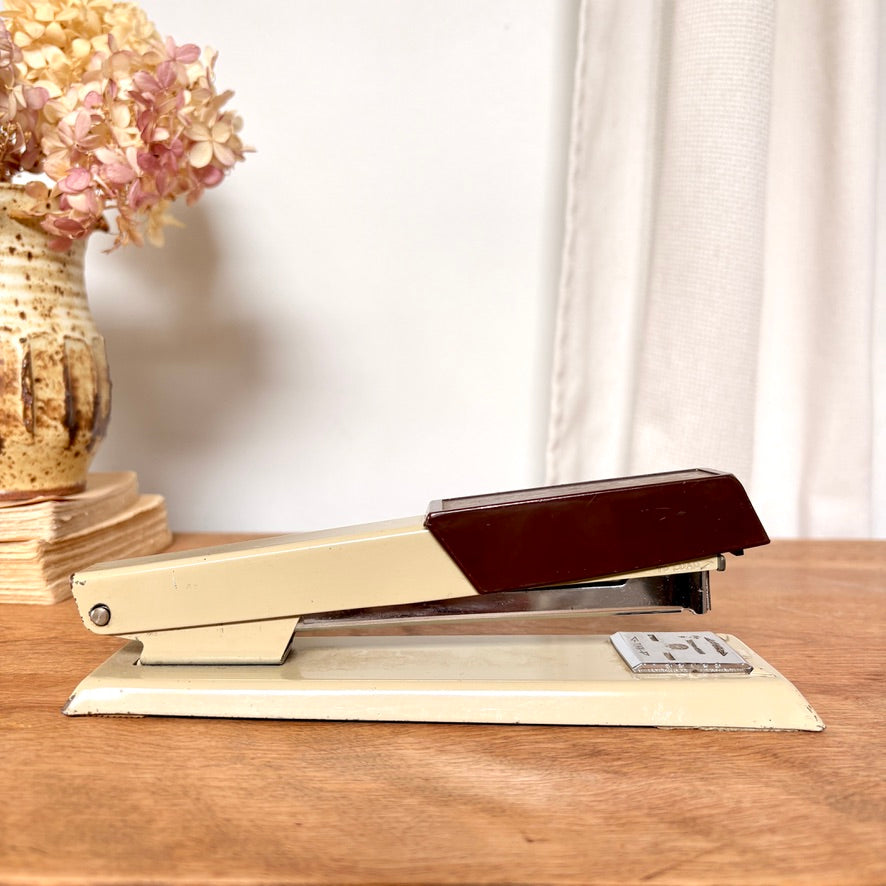 Brocheuse vintage