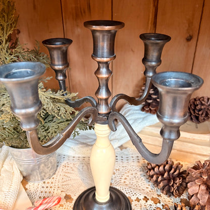 Three-branch candelabrum