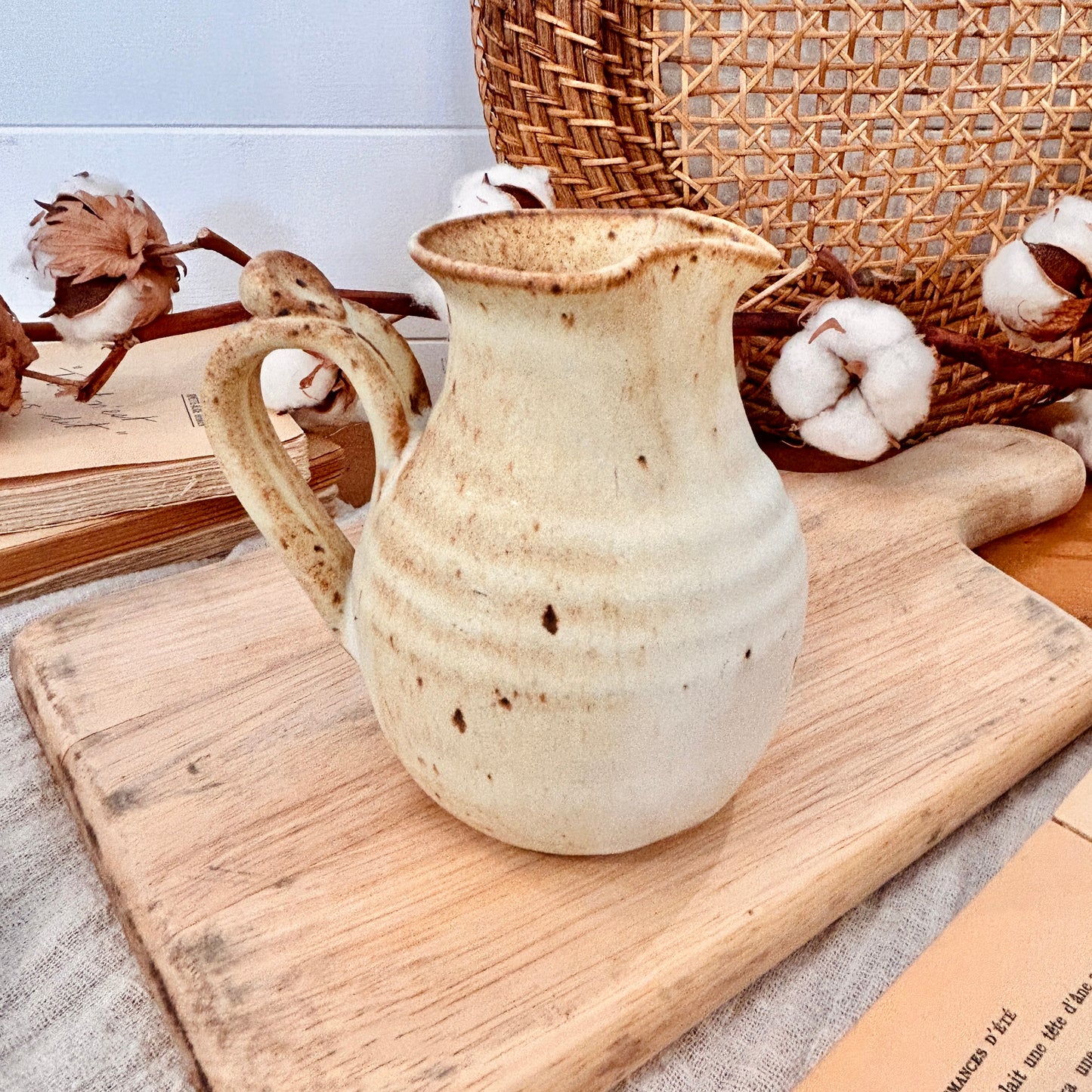 Stoneware creamer