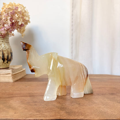 Éléphant en onyx