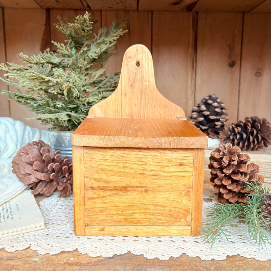 Boite en bois murale