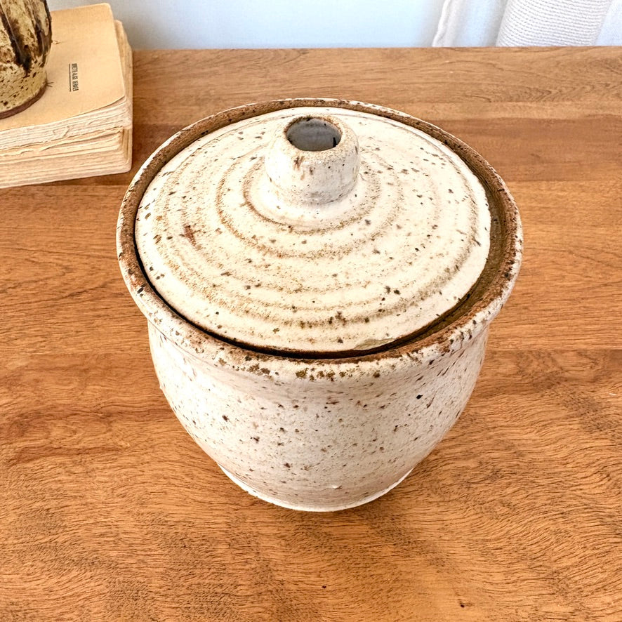 Pot en grès 1979