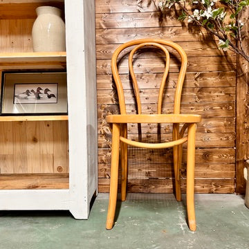 Chaise bistrot en bois