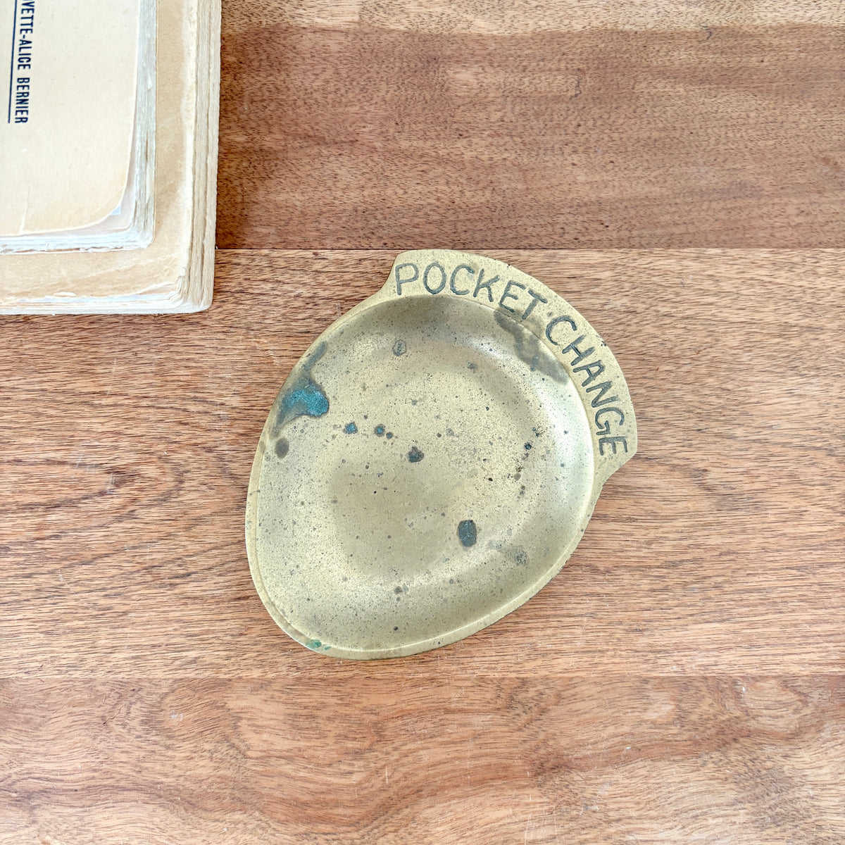 Brass catchall