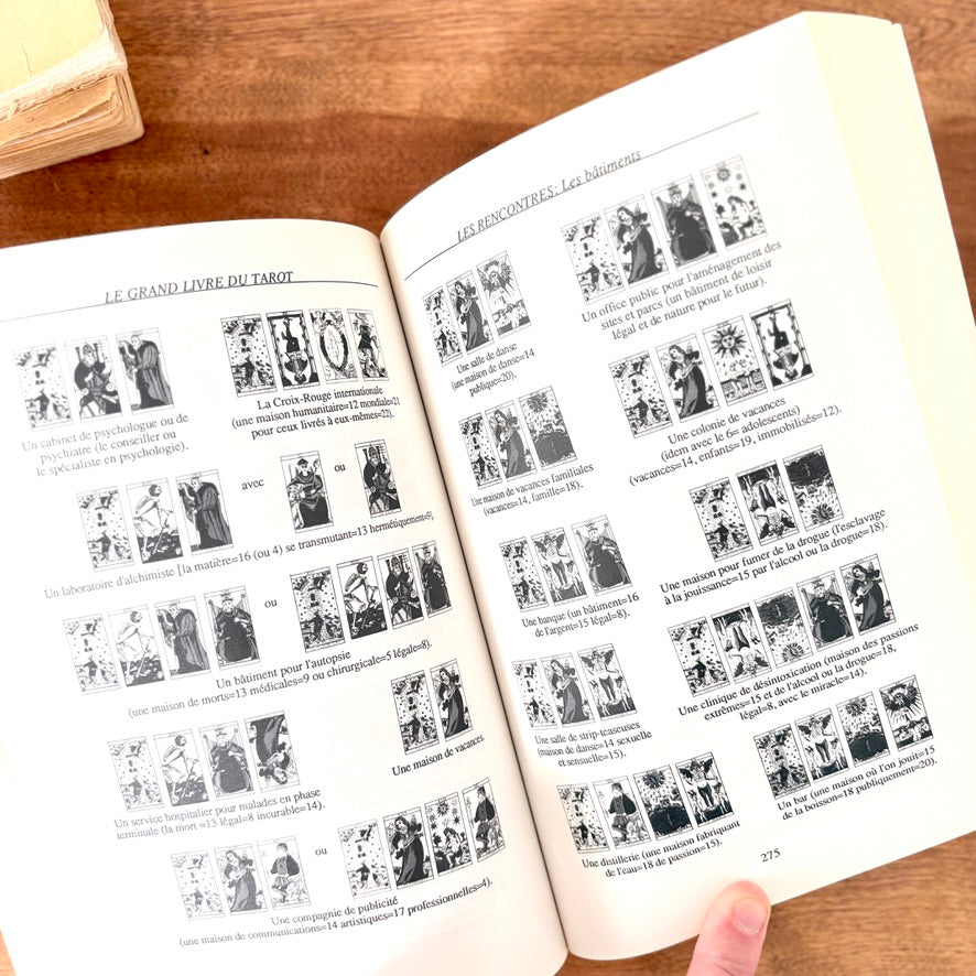 Le grand livre du tarot