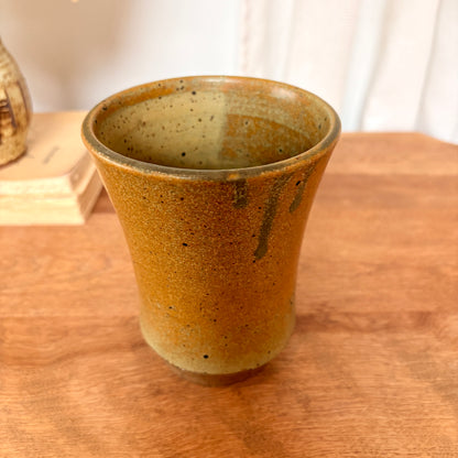Pot en grès 1971