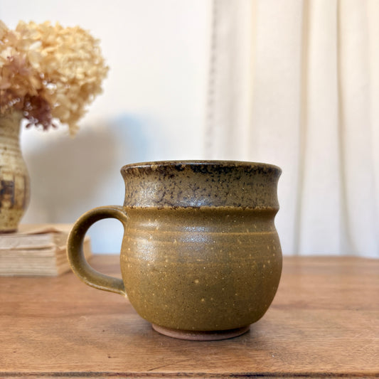 Tasse artisanale en grès