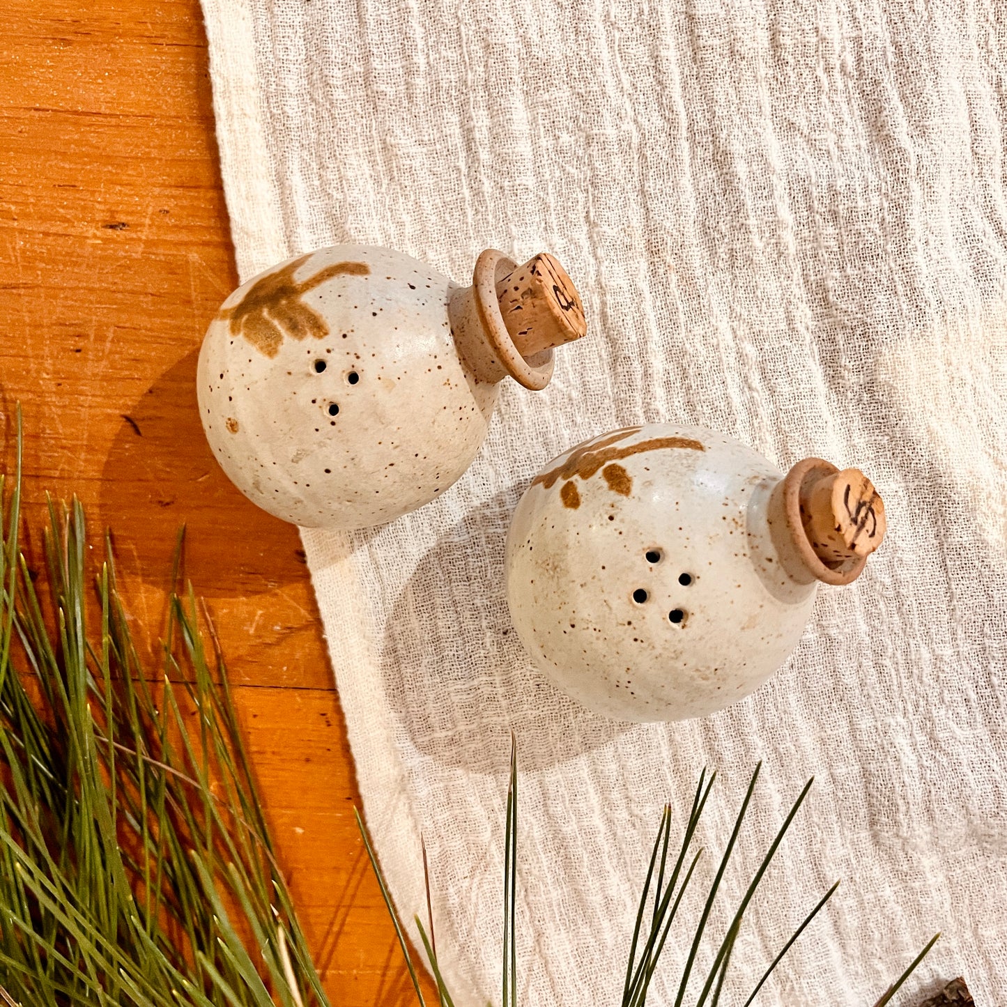 Stoneware salt and pepper shakers