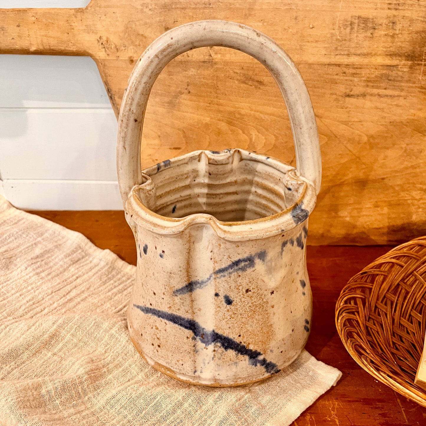 Stoneware basket