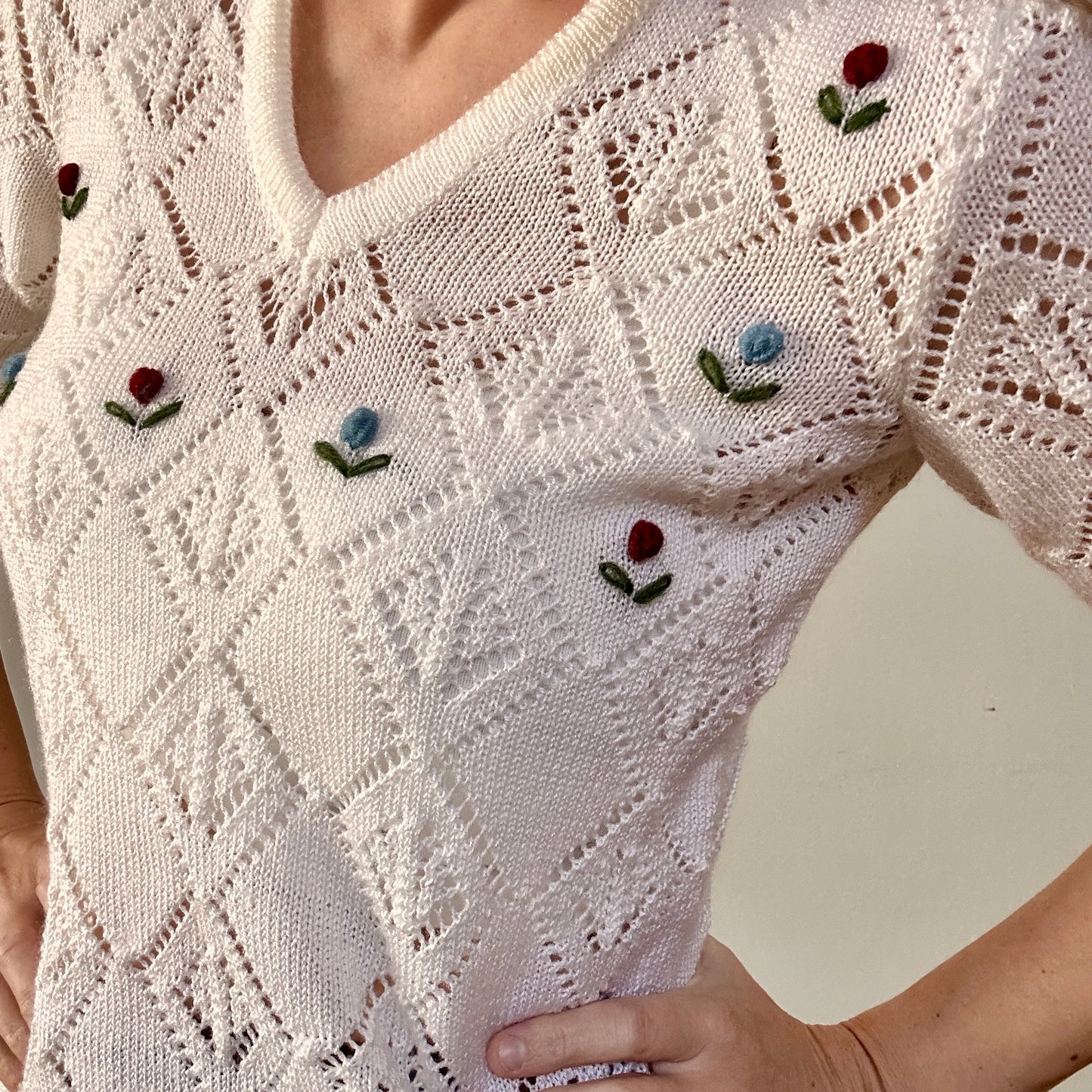 Embroidered flower knit