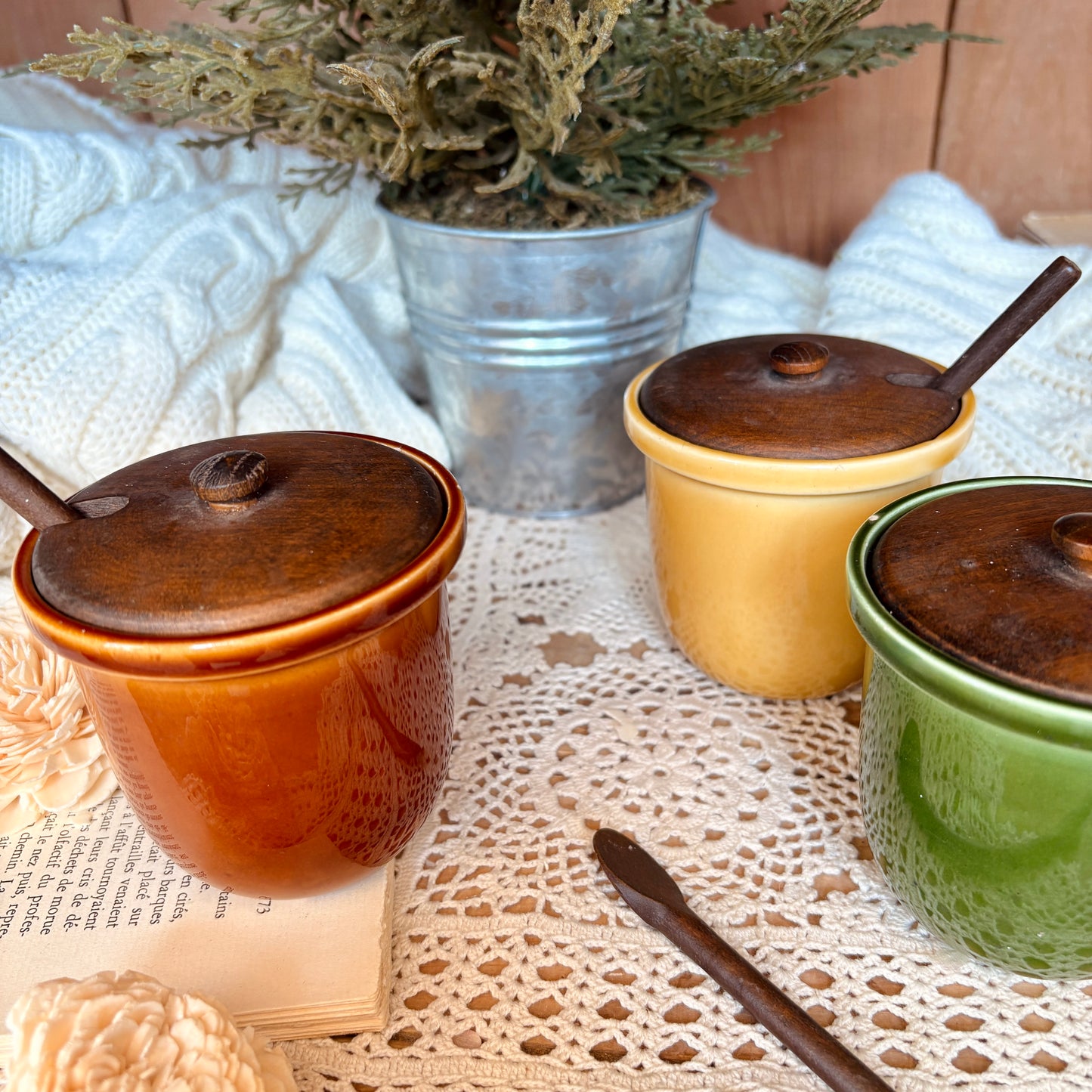 Ceramic container - set of 3