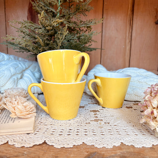 Tasse jaune vif