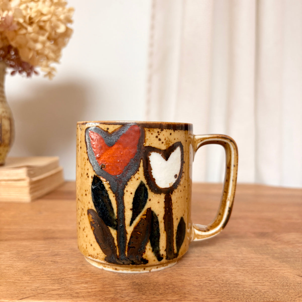 tasse fleurs rétro