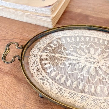 Plateau verre te dentelle