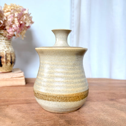 Stoneware pot