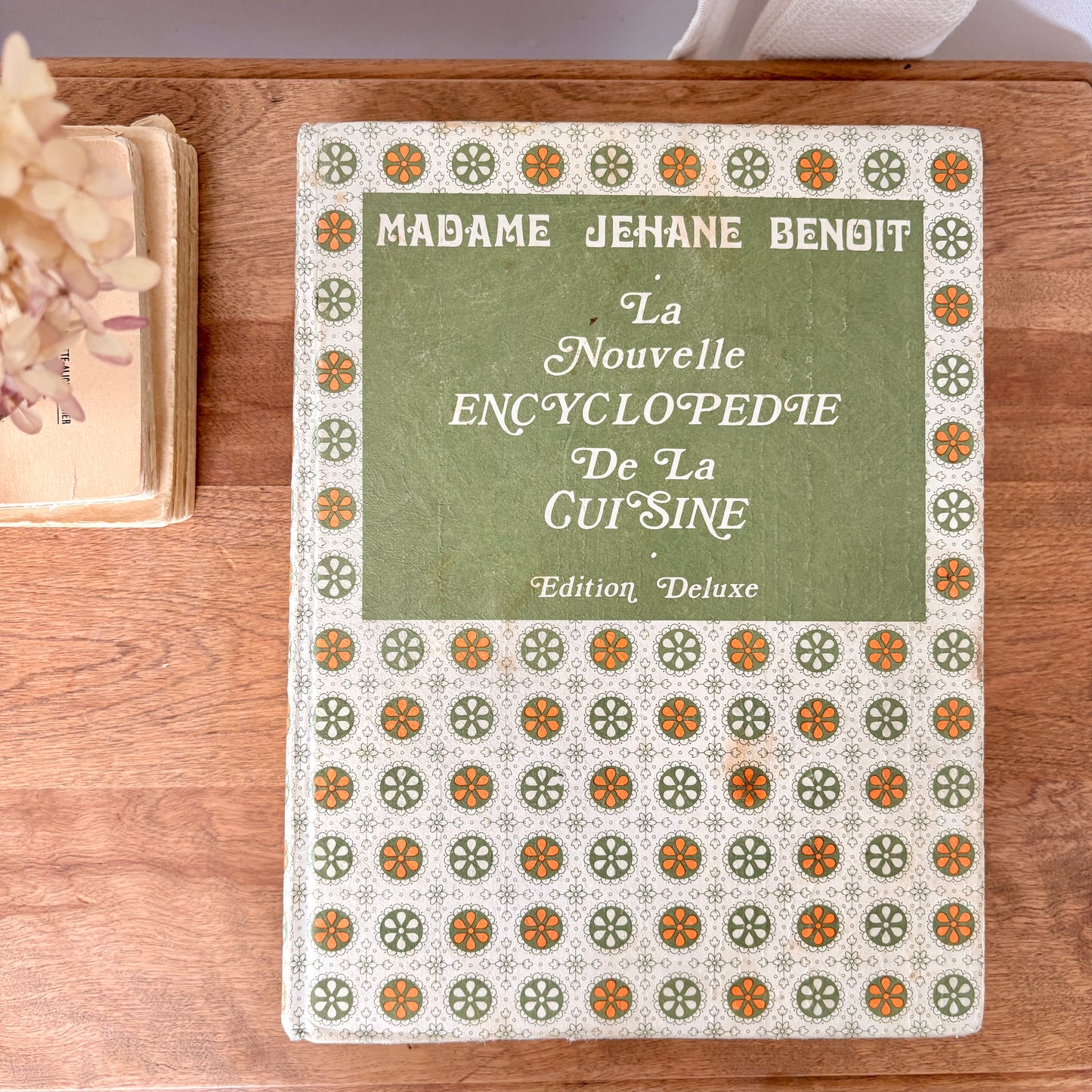 The new cooking encyclopedia - Jehane Benoit