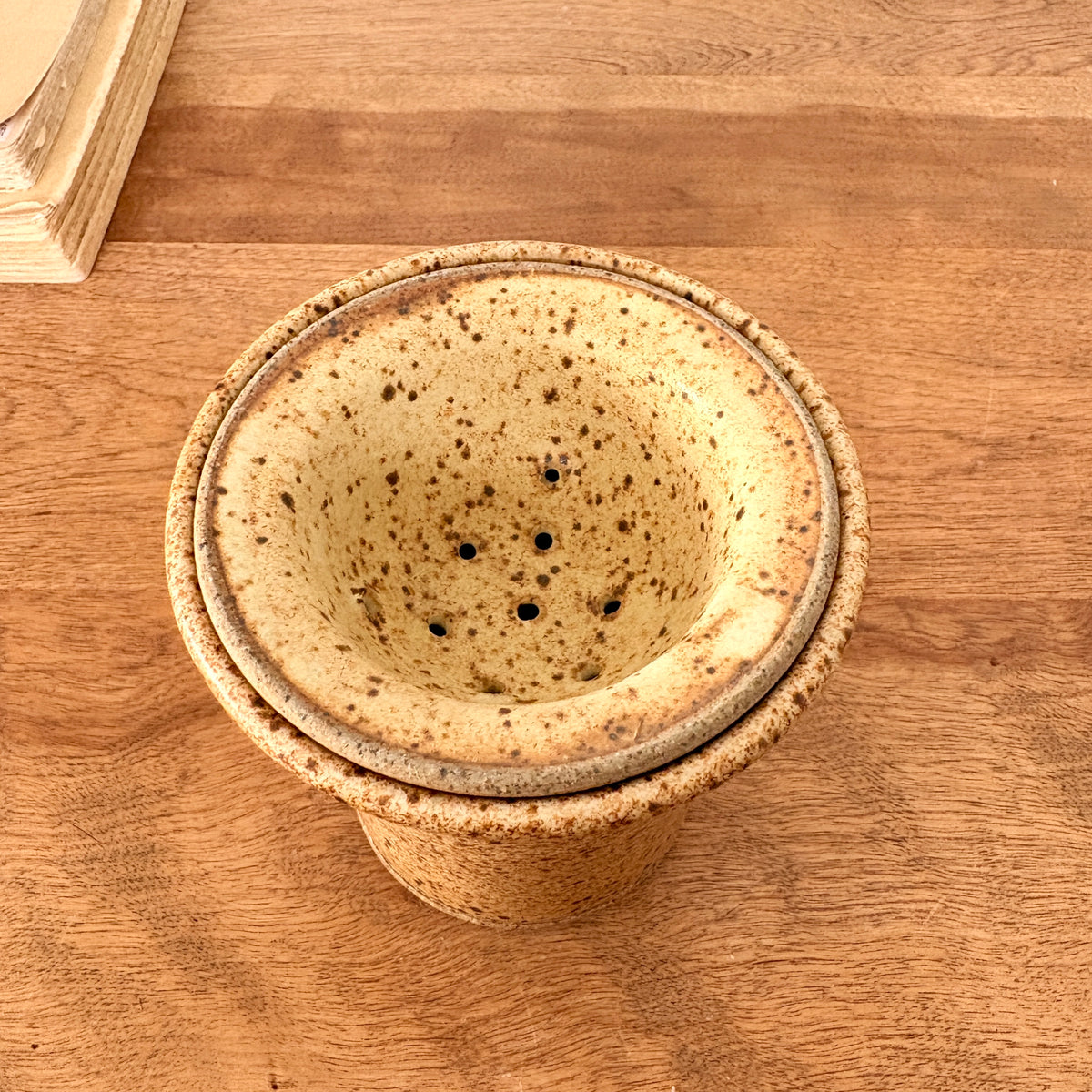 Gobelet à thé avec filtre artisanal