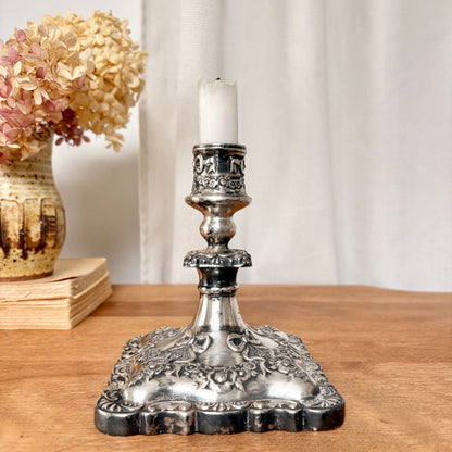 Bougeoir de style néo-baroque