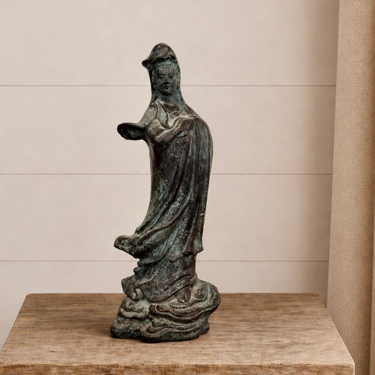 Bronze statue of Guanyin