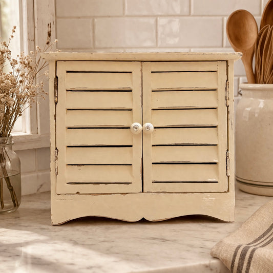 Petite armoire persienne