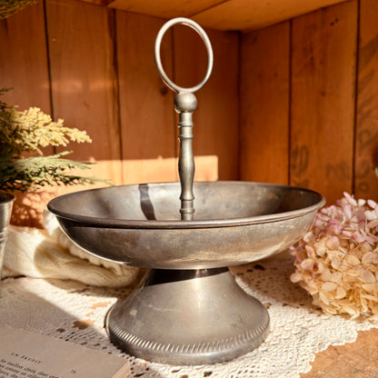 Présentoir argenté